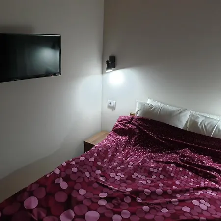 Apartment Bear's Eye View *